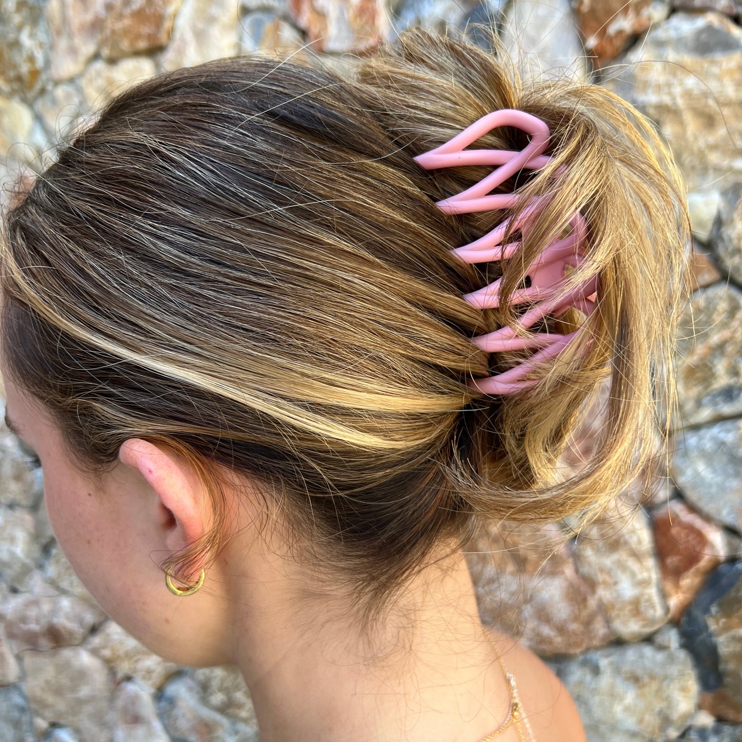 Georgette Claw - Pink or Cream